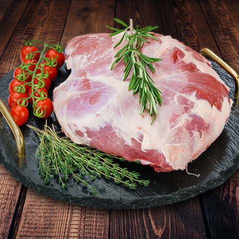 Wildschweinkeule ohne Knochen